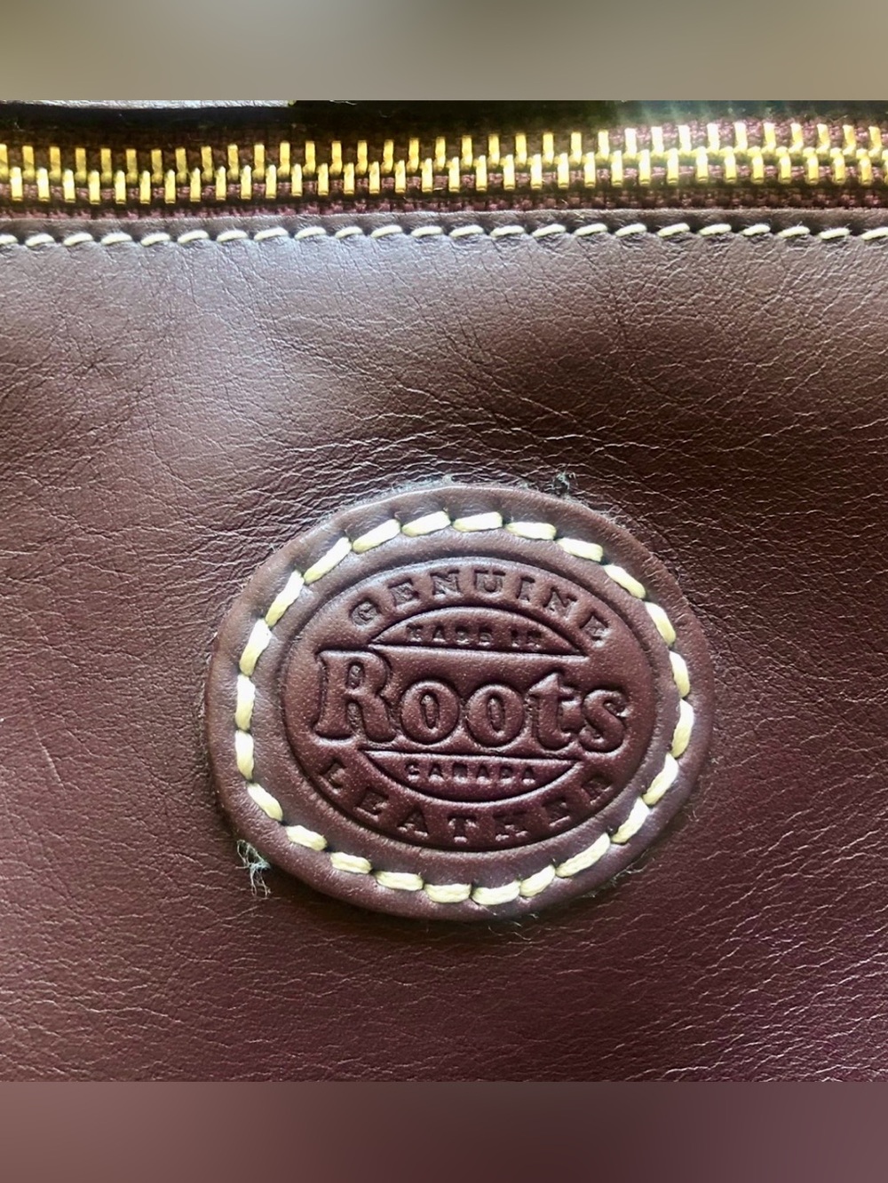 euc Roots Canada Women’s Purple Leather shoulder Bag - Picture 4 of 10